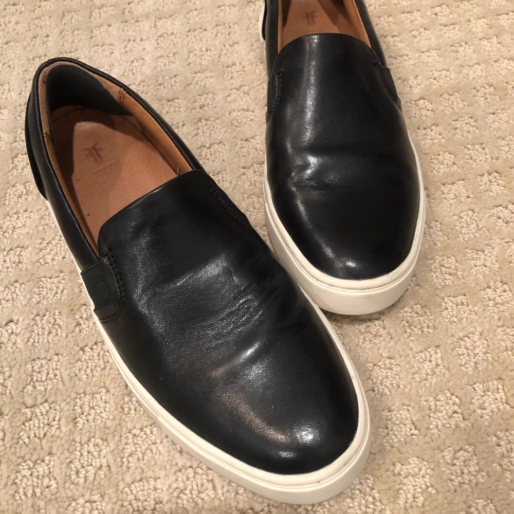 Frye Ivy Black Leather Slip on Sneaker Size 7.5